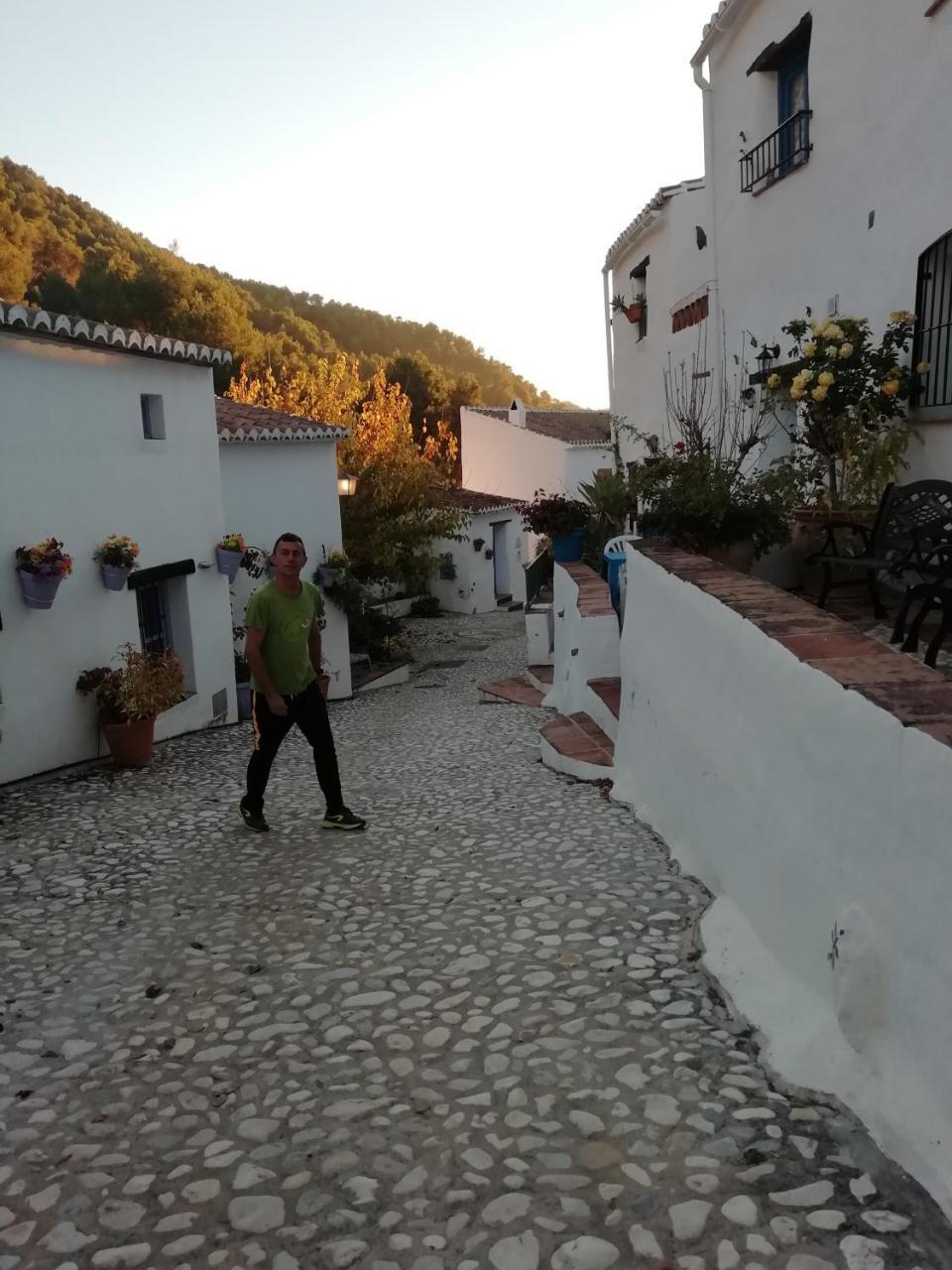 B&B The Lost Village El Acebuchal Frigiliana Luaran gambar