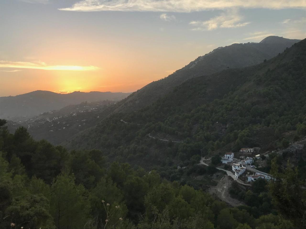 B&B The Lost Village El Acebuchal Frigiliana Luaran gambar